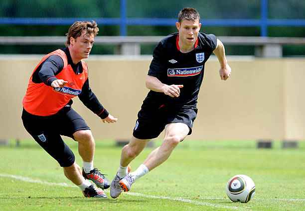 了他的收入 了他的收入